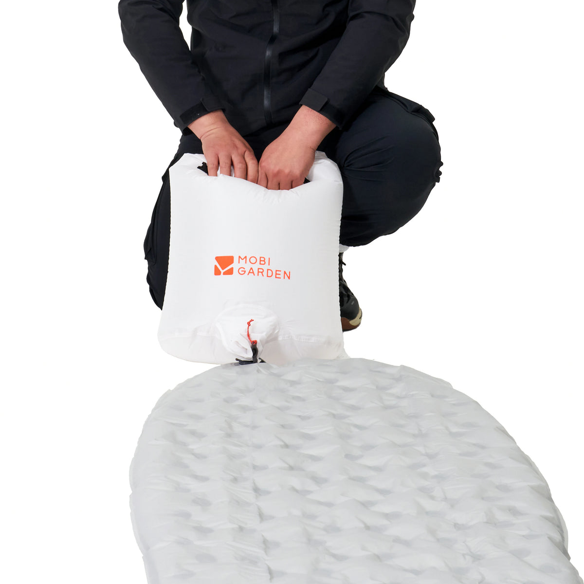 แผ่นรองนอนเป่าลมอัตโนมัติ Gennye Pro Insulated - ทรงมัมมี่ ขนาดปกติ - ค่า R 8.8